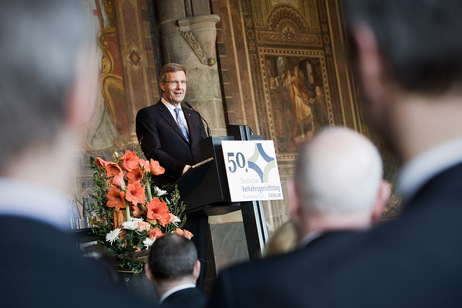Bundespräsident Christian Wulff bei seiner Ansprache zur Eröffnung des 50. Deutschen Verkehrsgerichtstages in der Kaiserpfalz in Goslar